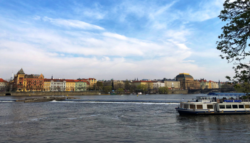 River Cruise at Vltara River