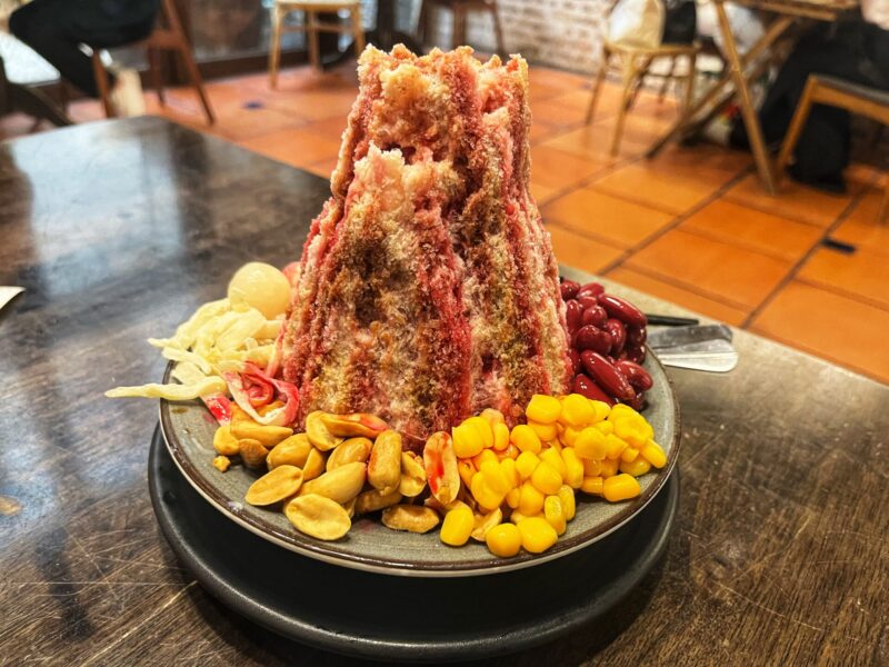 Ais Kacang from Luckin Kopi