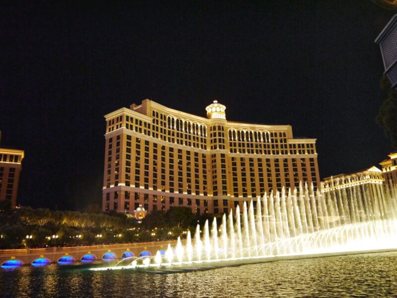 Bellagio Fountain show - Las Vegas Itinerary
