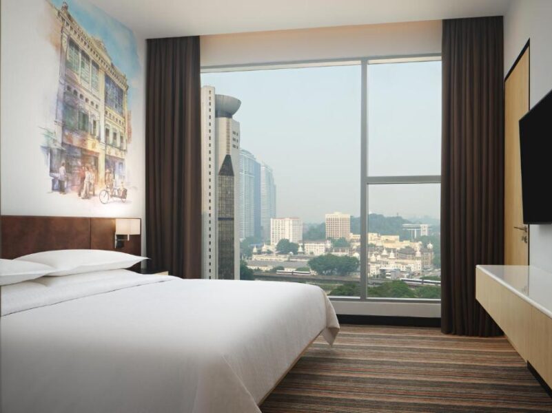 Best Hotel at KL - Four Points by Sheraton Kuala Lumpur, Chinatown