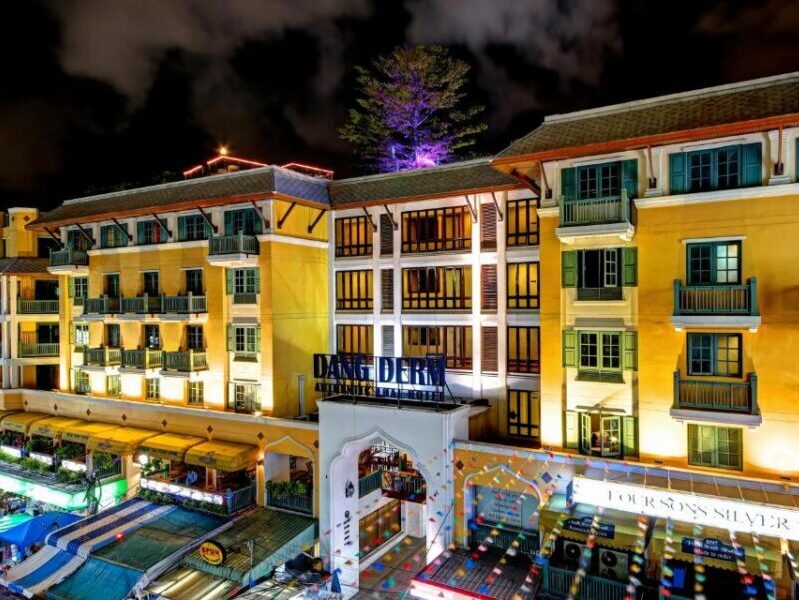 Best Khaoson Stay - Dang Derm Hotel