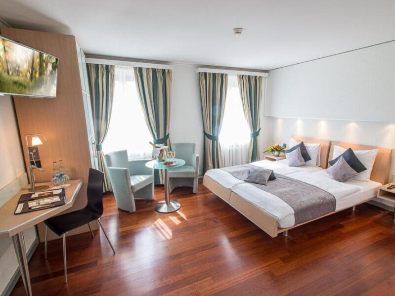 Best Stay in Zurich - Hotel Krone Unterstrass