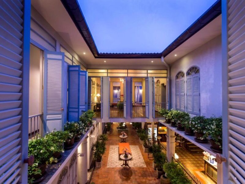 Best place to stay in Phuket Old Town - The Memory at On On Hotel