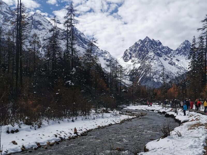 Bipenggu itinerary - Hike from Shanghaizi to Moon Lake
