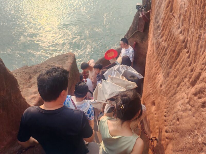 Climb Down to Leshan Giant Buddha Foot Area Viewing Platform