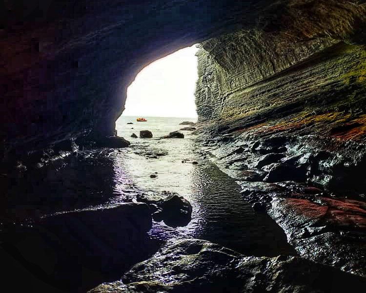 Dongangyeonggul caves in Udo Island