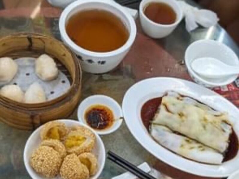 Eating HK Dim Sum in Hong Kong