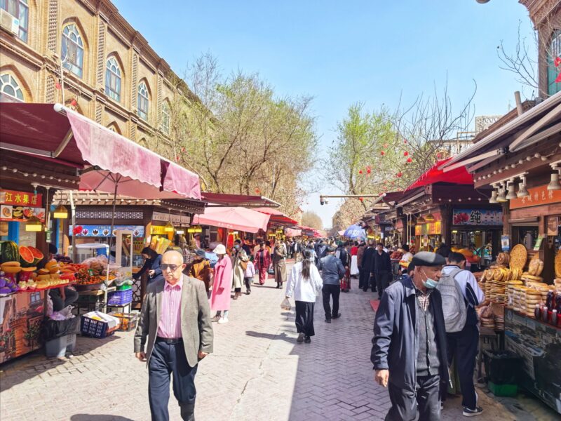 Enjoy the Local Kashgar Food