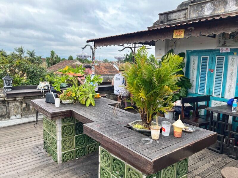 Faifo Cafe Rooftop Condition