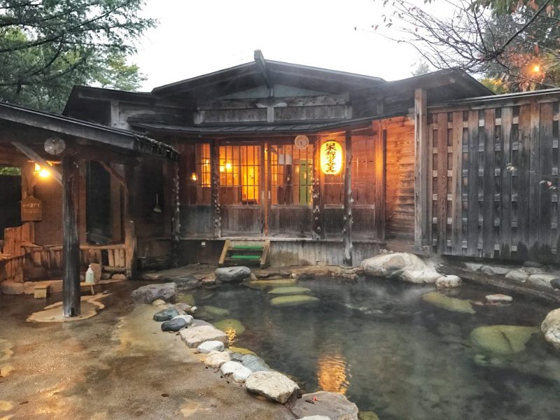 Female only Hot Spring Bath in Suimeikan Karukaya Sanso