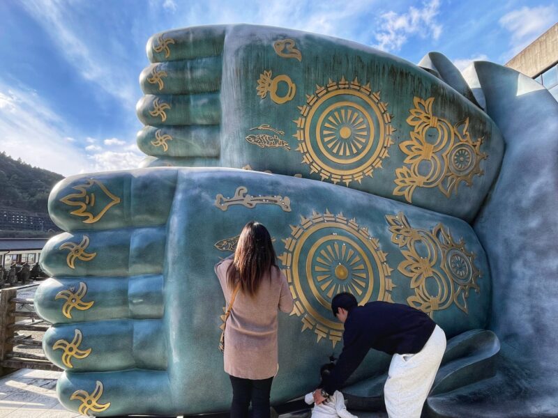 Fukuoka Reclining Buddha Designed Feet