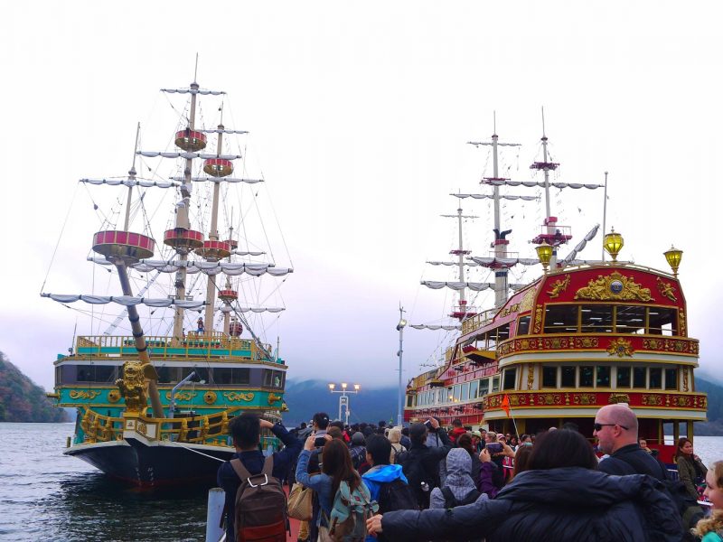 Hakone Sightseeing Cruise in Lake Ashinoko