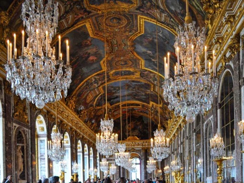 Hall of Mirrors - Versailles Palace Travel Guide