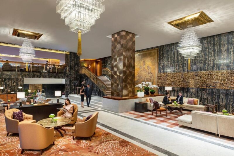 Hong Kong Best Luxury Hotel - Mandarin Oriental