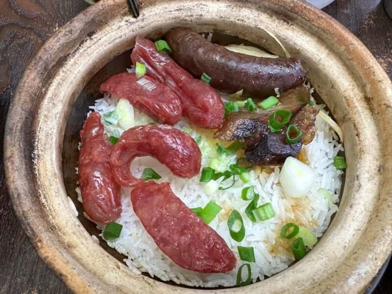 Hong Kong Food Guide - Claypot rice