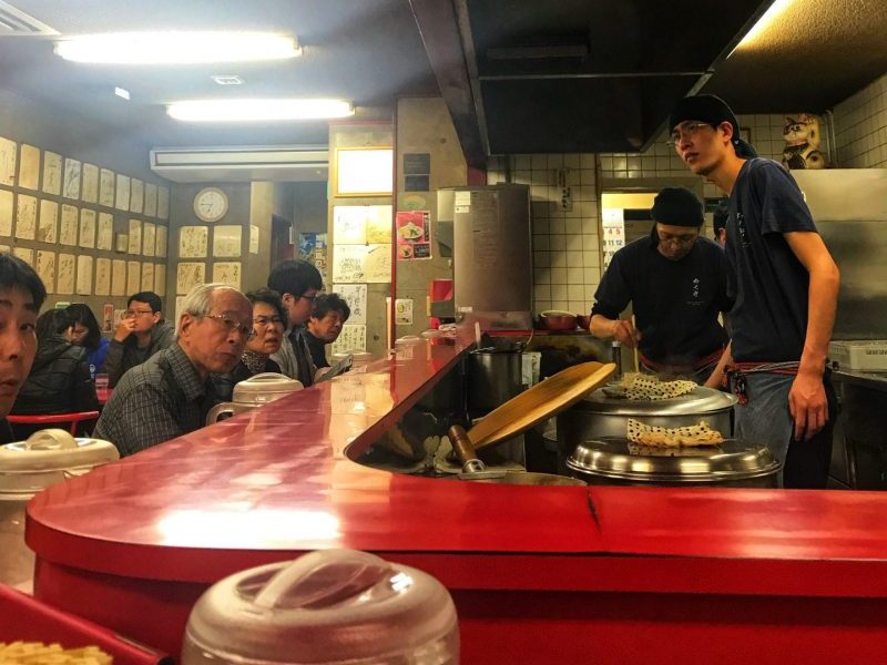 Open kitchen in Baikohken Honten