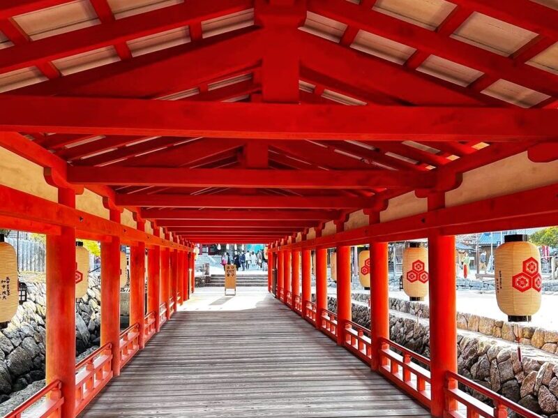 Itsukushima Shrine Unique Building Structure