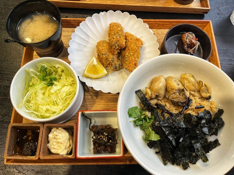 Kakiya - Must-Eat Oyster in Miyajima Island