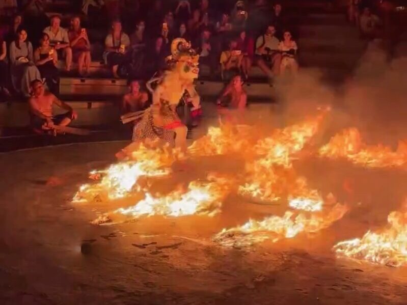 Kecek Fire Dance