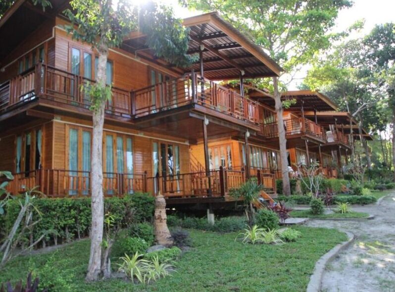 Where To Stay in Koh Lipe Top 4 Best Places On Island MyTravelBuzzg