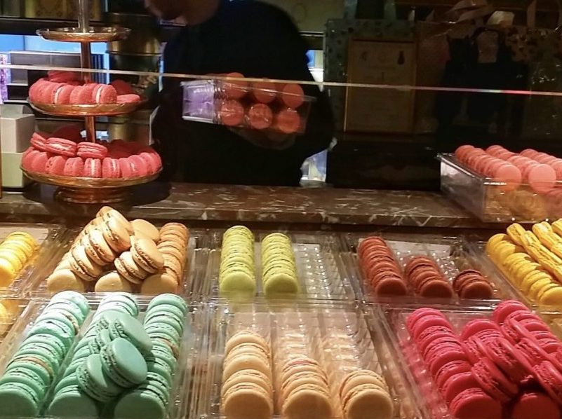 Macarons - Must Eat in Paris