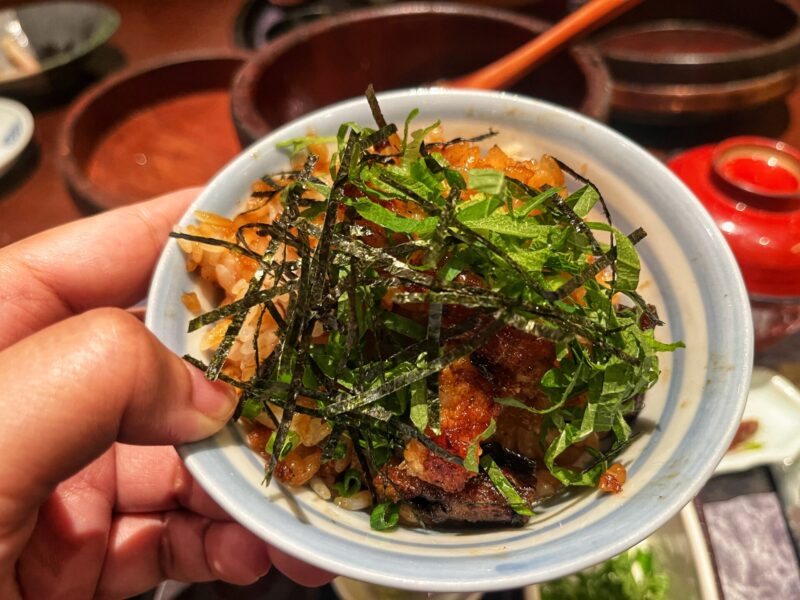 Maruya Honten - Eat Hitsumabushi by adding condiments