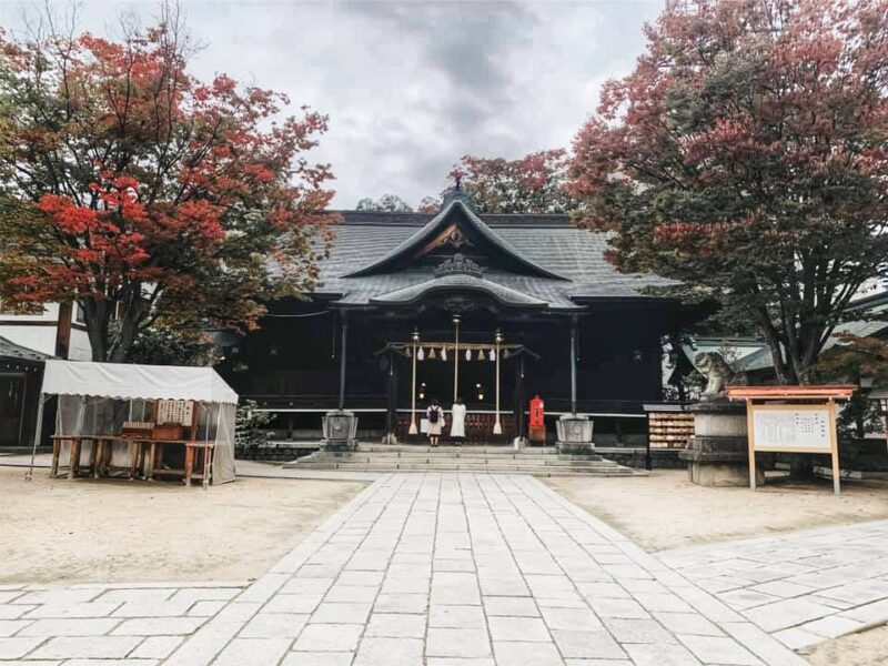 Matsumoto itinerary - Pray at Yohashira Shrine
