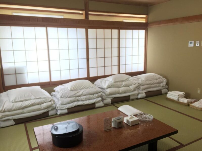 Mid-budget Hotel Matsumoto Yorozuya