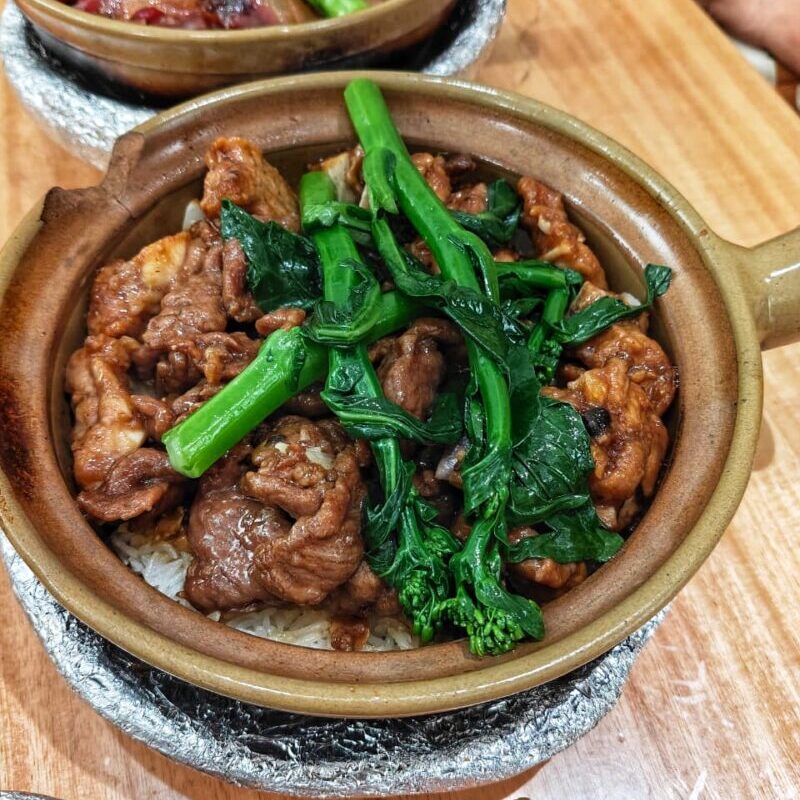 Min Ji Signature pork rib and beef claypot rice