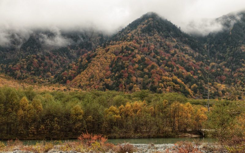 Mount Yake (焼岳, Yake-dake)