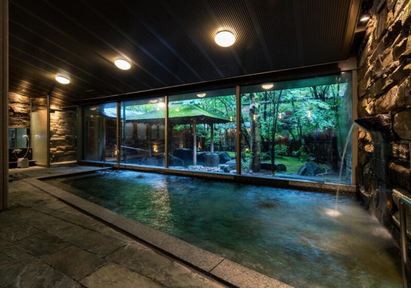 Onsen Bath in Nishimuraya Hotel Shogetsutei
