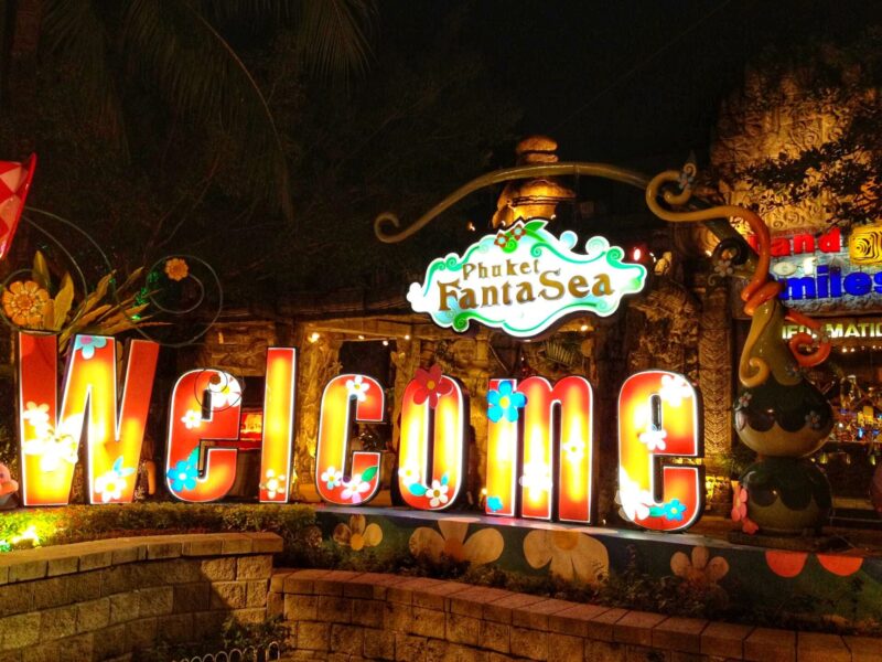 Phuket Fantasea - Things to do in Phuket for Family with kids