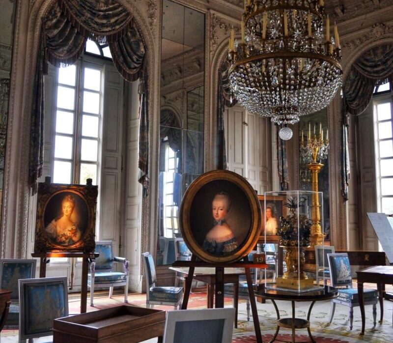 Room inside the Versailles Palace