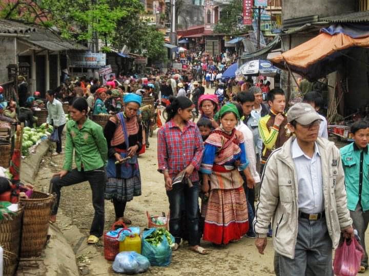 Sapa Itinerary - Bac Ha Sunday Market