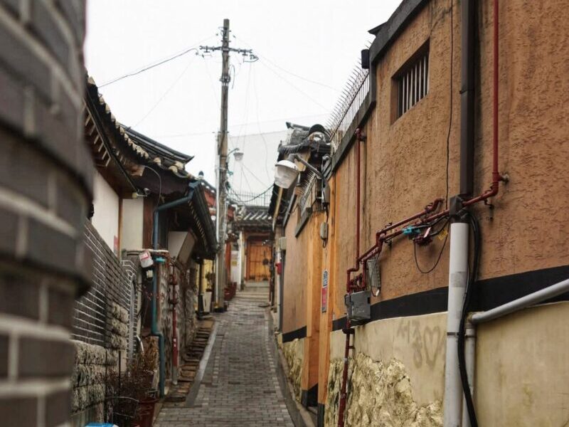 Seoul itinerary - Bukchon Hanok Village