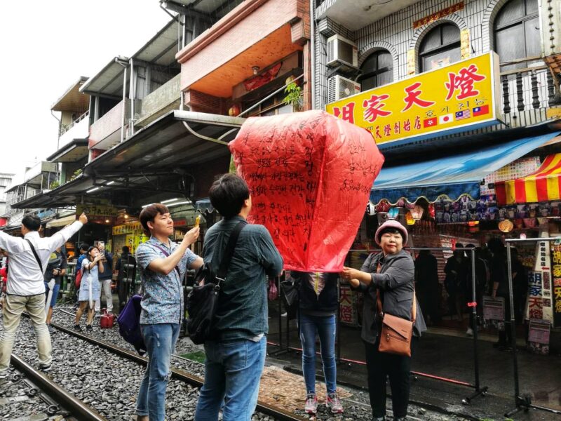 Shifen Itinerary - Release Sky Lanterns