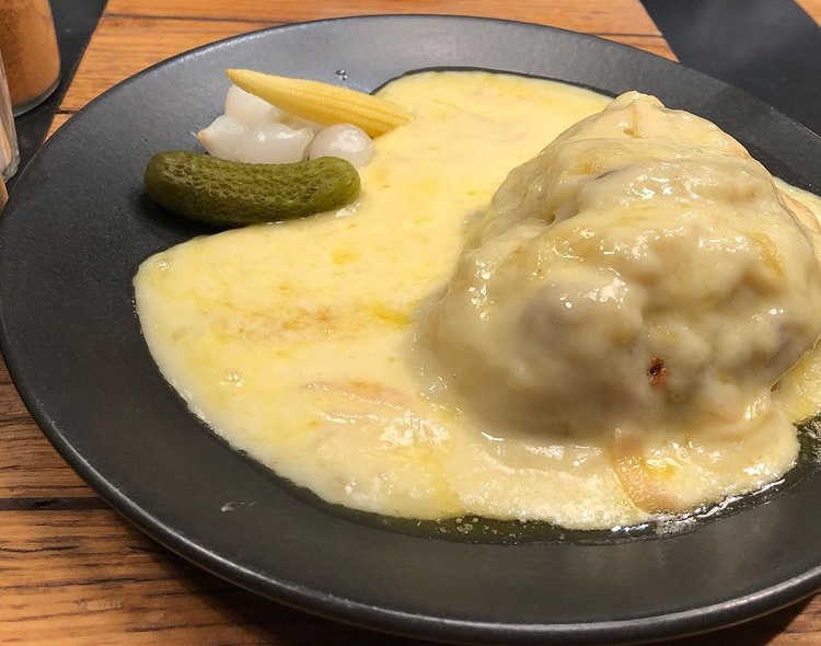 Switzerland Food Guide - Raclette