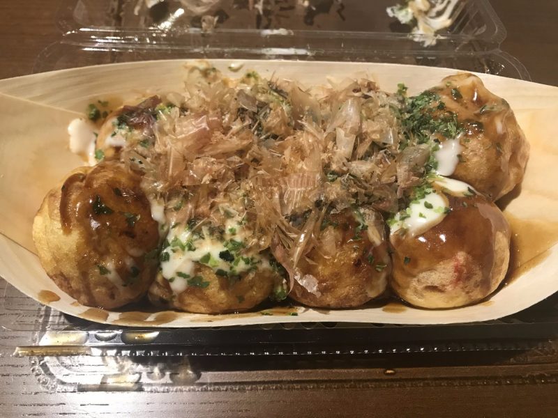 Takoyaki best cheap food in Osaka