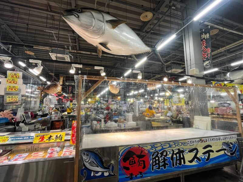 Tuna Cutting on Toretore Ichiba Market