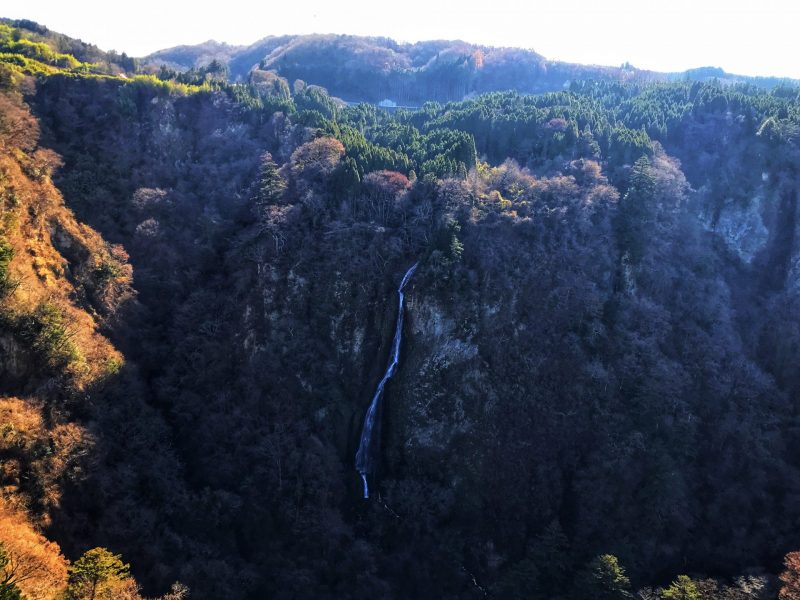 View on Waterfall in the middle of Kokonoe Yume Otsurihasi
