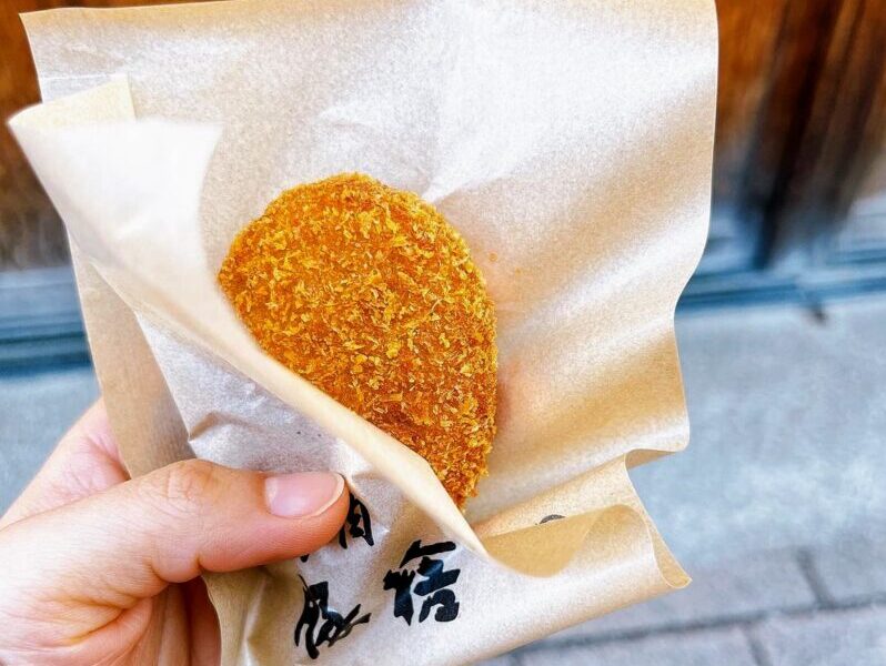 What To Eat in Ise - Beef Croquettes