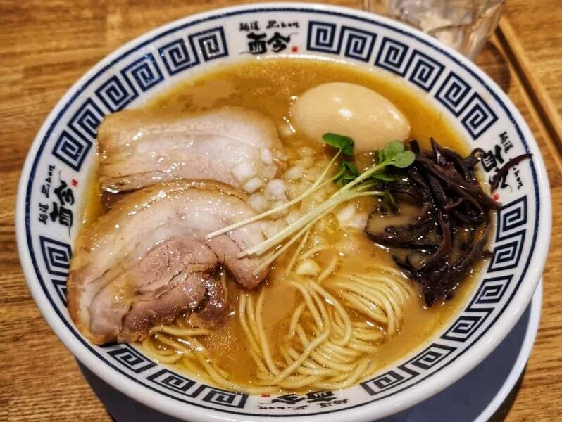 Where To Eat Ramen in Osaka - Menya Jikon