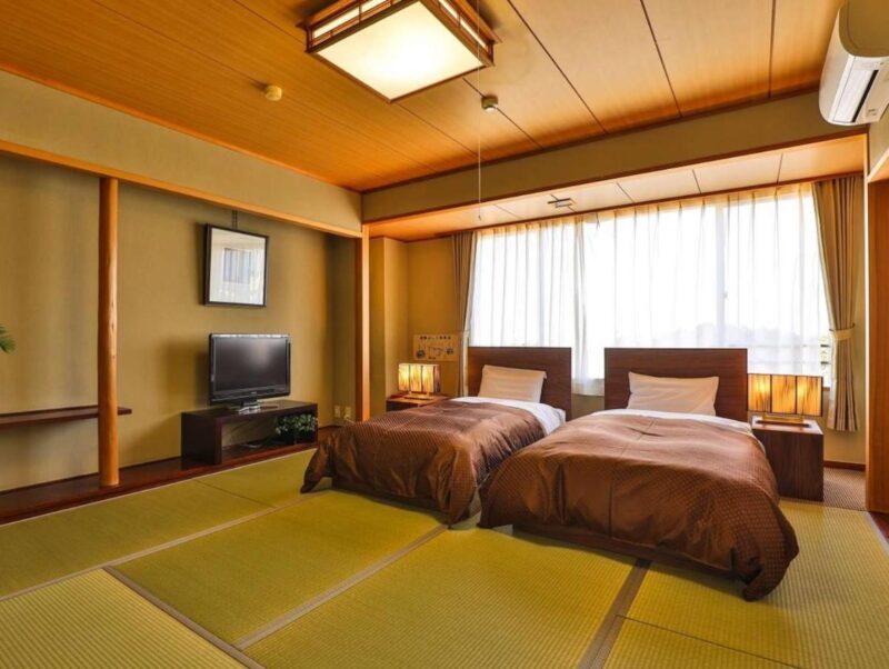Where To Stay in Shirahama - Grampus Sea