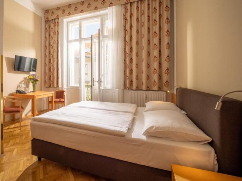Where To Stay in Vienna Hotel Post Wien