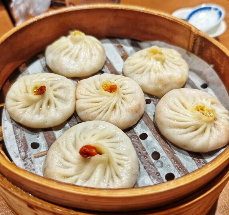 Wu You Xian - Crab Xiao long bao